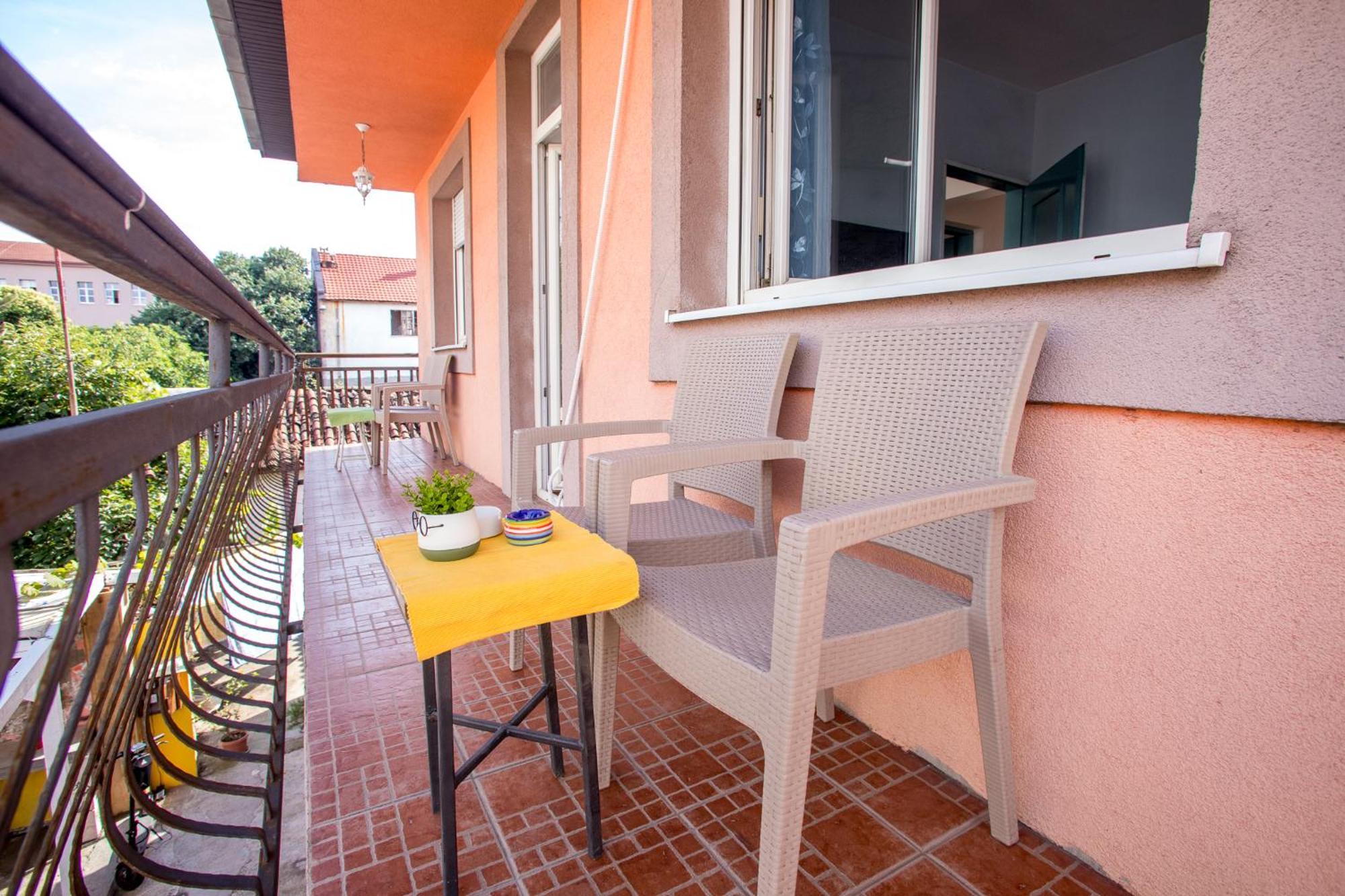 Late Story Apartment Podgorica Luaran gambar
